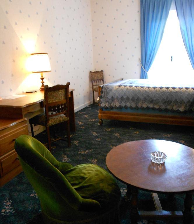 Hotel Restaurant Du Moulin De Barette Blavozy Bilik gambar